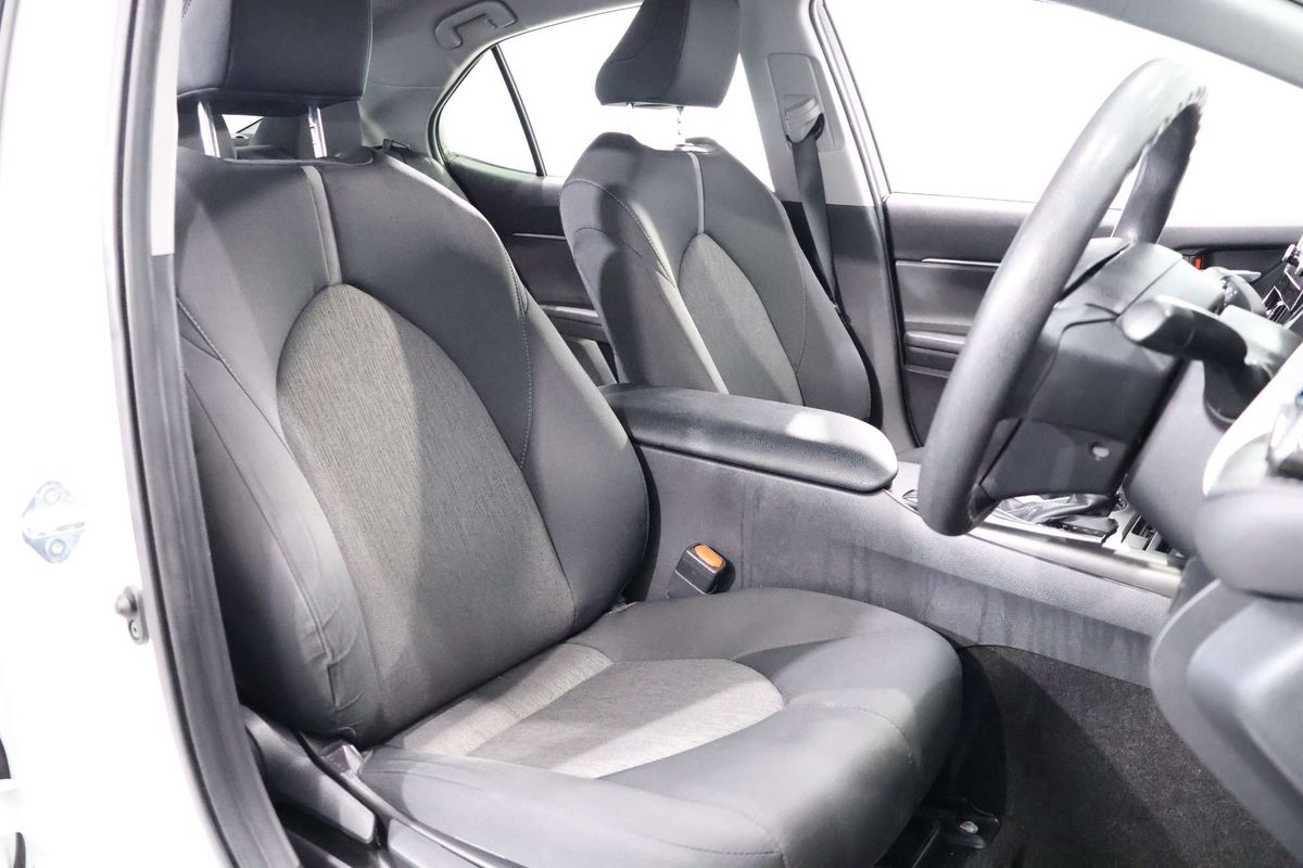 2022 Toyota Camry Ascent AXVH70R