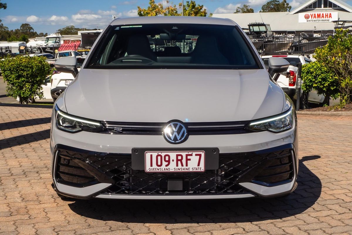 2025 Volkswagen Golf 110TSI R-Line 8.5
