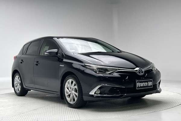 2017 Toyota Corolla Hybrid ZWE186R
