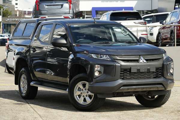 2019 Mitsubishi Triton GLX+ MR 4X4
