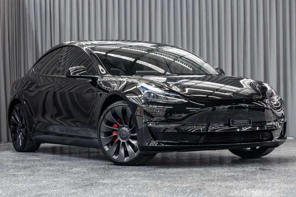 2023 Tesla Model 3 Performance