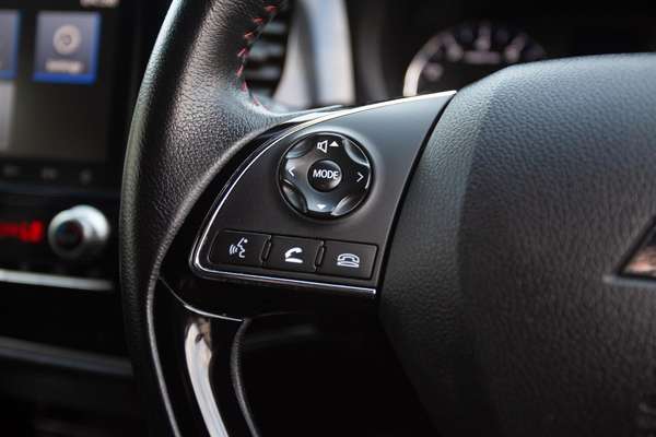 2020 Mitsubishi Outlander Black Edition ZL thumb-20