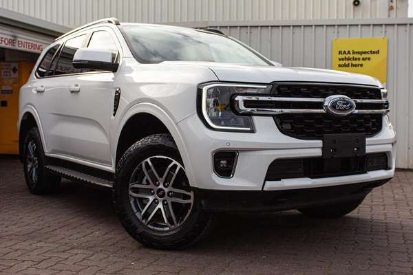 2026 Ford Everest Trend 2.0L thumb-0