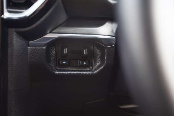 2026 Ford Everest Trend 2.0L thumb-29