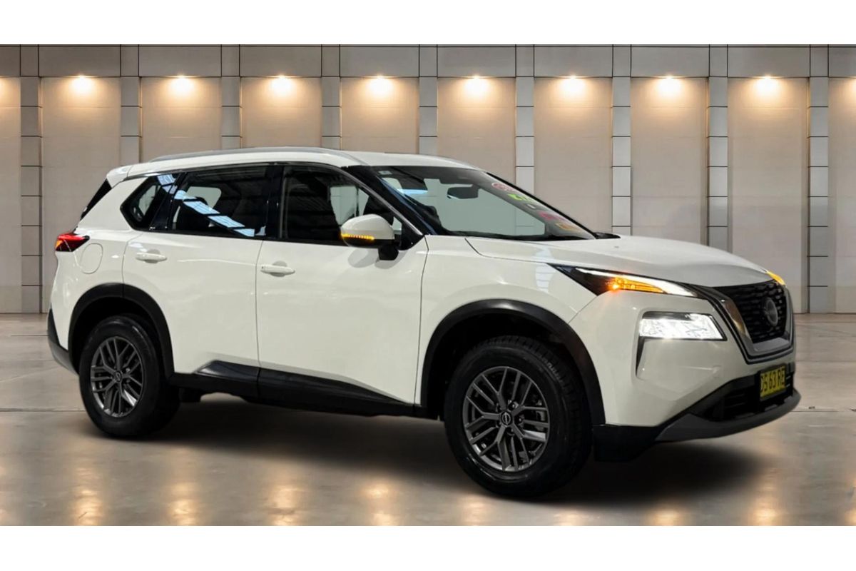 2024 Nissan X-TRAIL ST T33