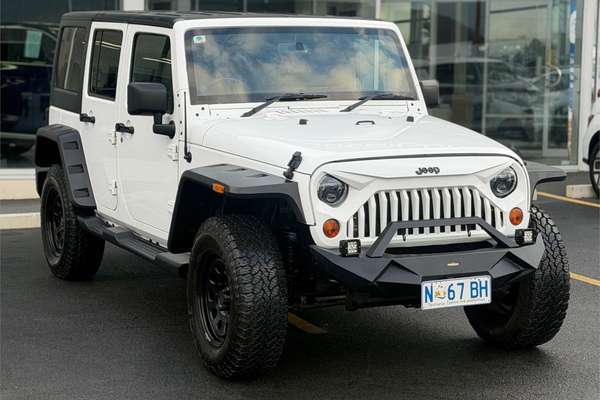 2013 Jeep Wrangler Unlimited Sport JK