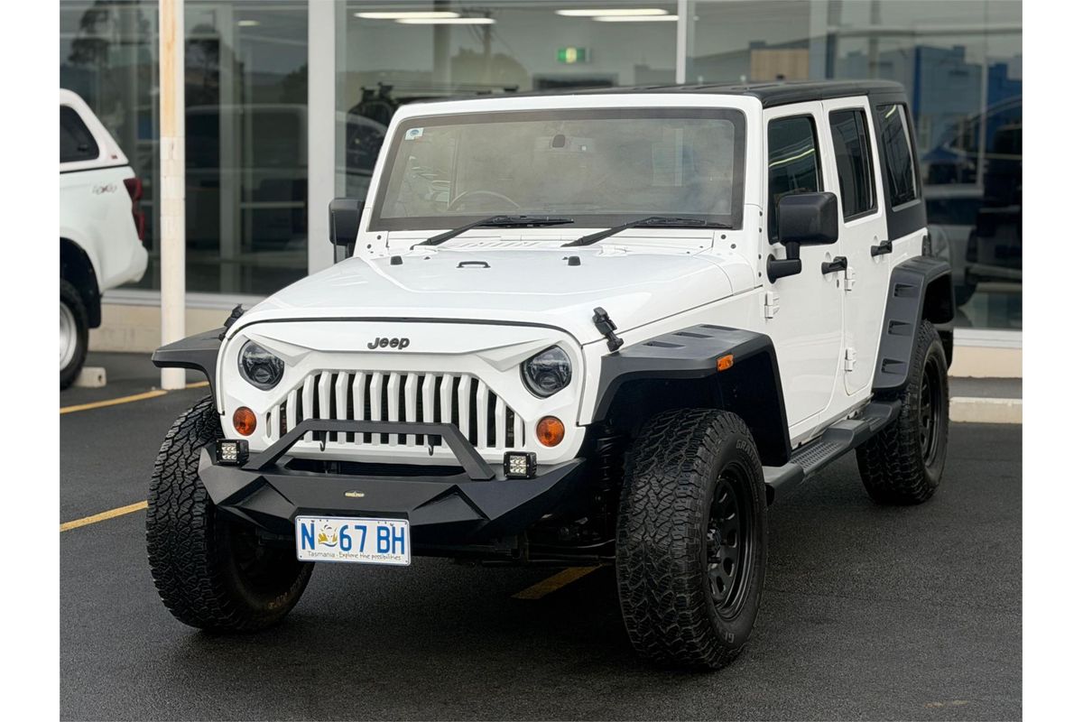 2013 Jeep Wrangler Unlimited Sport JK