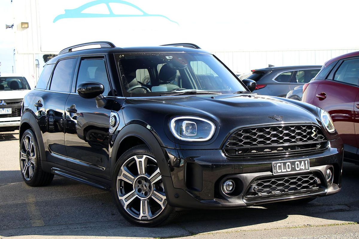 2023 MINI Countryman Cooper SE Classic F60 LCI