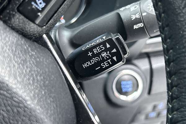 2019 Toyota Hilux Rugged X GUN126R 4X4 thumb-17