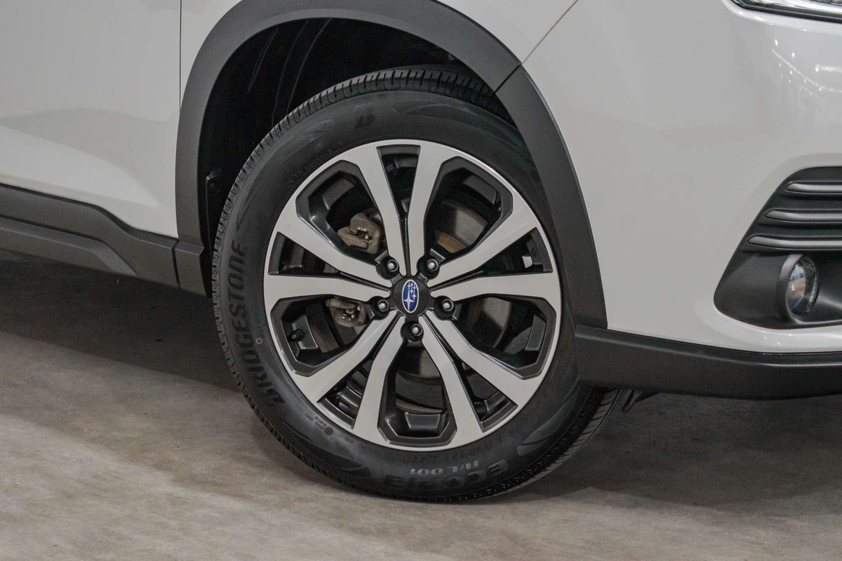 2022 Subaru Forester 2.5i Premium S5