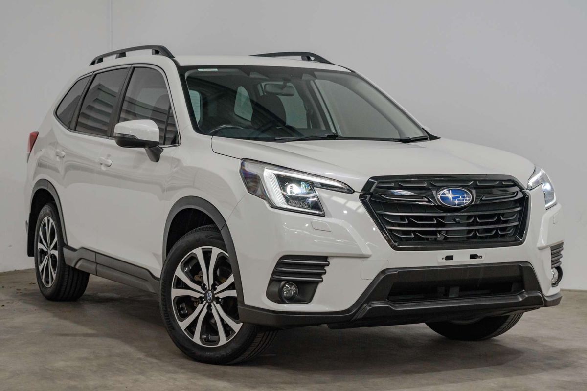 2022 Subaru Forester 2.5i Premium S5