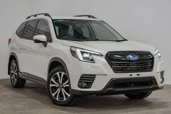 2022 Subaru Forester 2.5i Premium S5