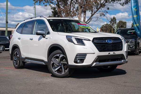 2024 Subaru Forester Hybrid S S5