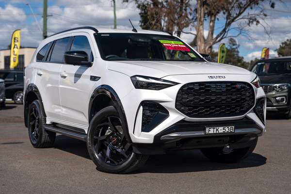 2025 Isuzu MU-X X-TERRAIN