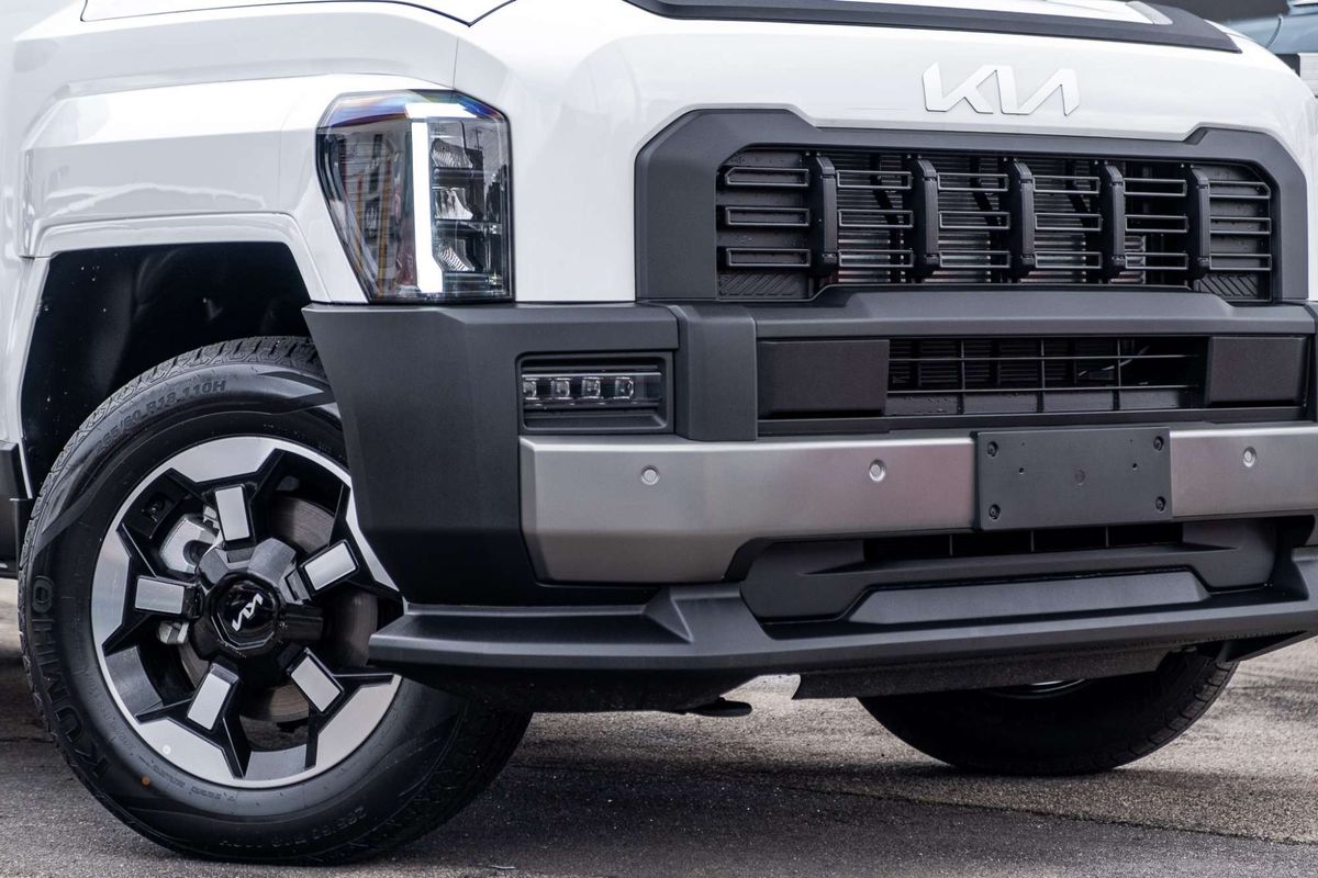 2025 Kia Tasman SX+ TK 4X4