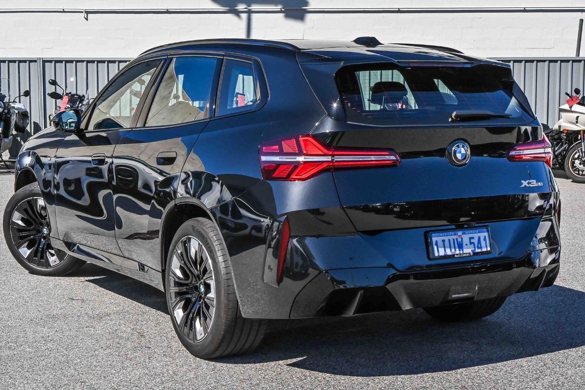 2025 BMW X3 20 xDrive G45