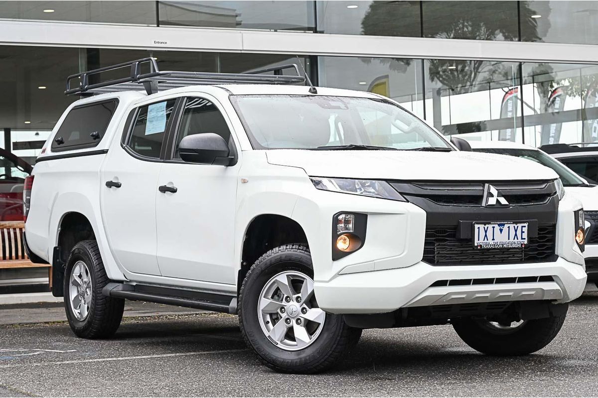 2023 Mitsubishi Triton GLX+ MR 4X4
