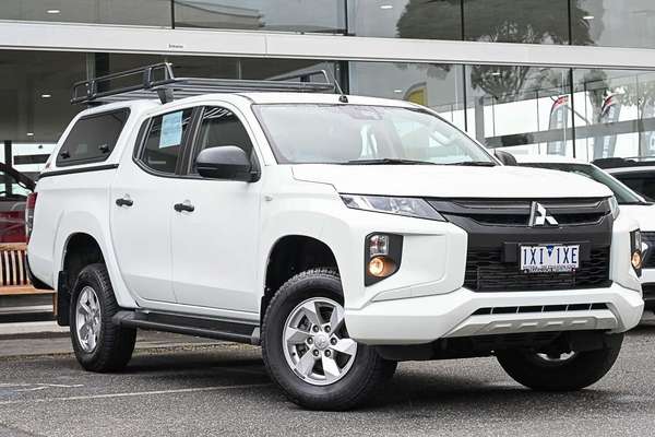 2023 Mitsubishi Triton GLX+ MR 4X4