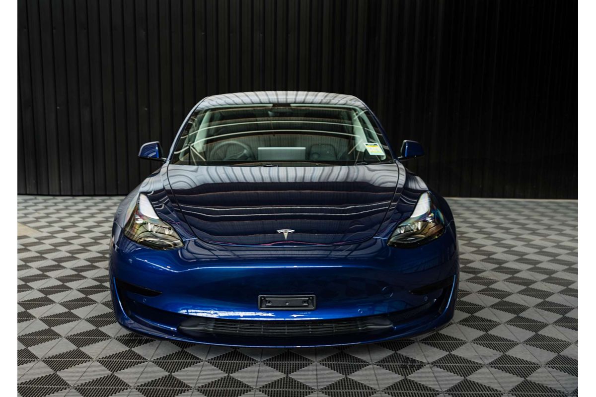 2022 Tesla Model 3 Rear-Wheel Drive