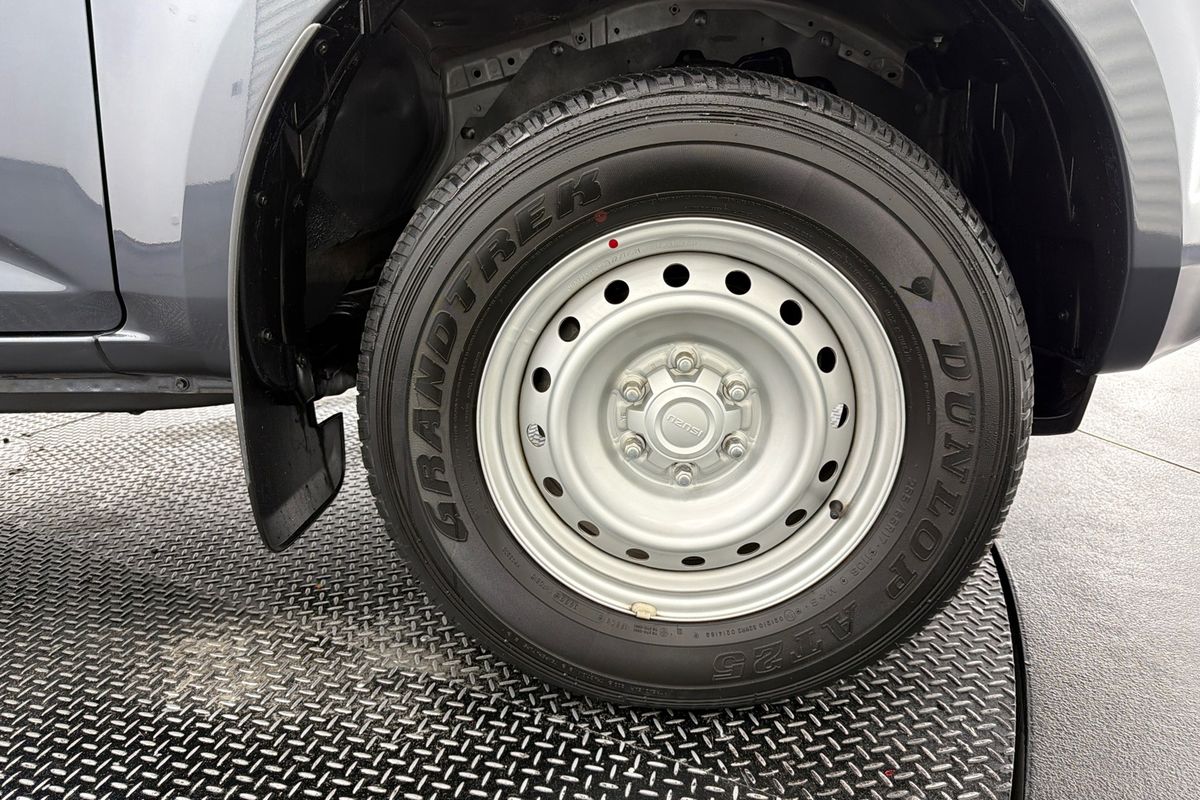 2022 Isuzu D-MAX SX High Ride Rear Wheel Drive
