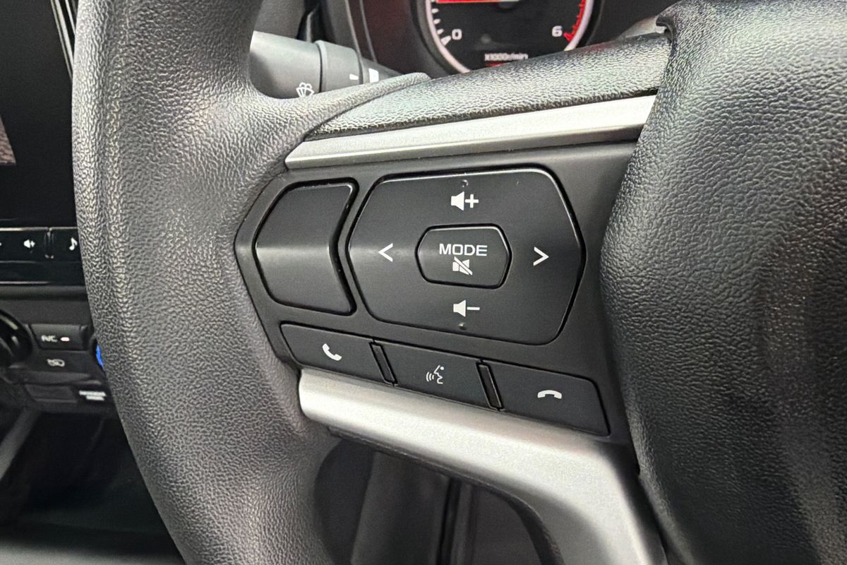 2022 Isuzu D-MAX SX High Ride Rear Wheel Drive