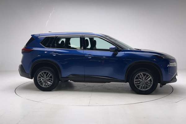 2024 Nissan X-TRAIL ST T33 thumb-8