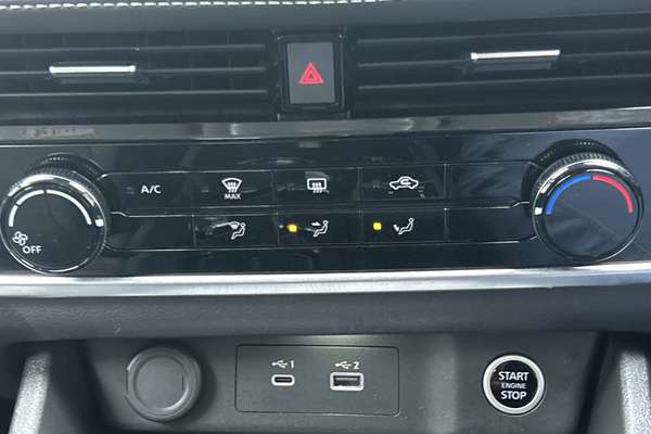 2024 Nissan X-TRAIL ST T33 thumb-17