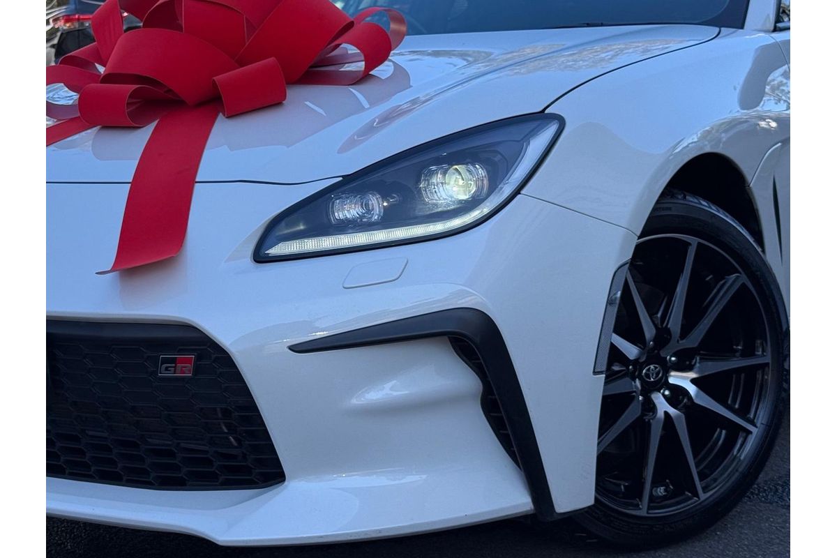 2024 Toyota GR86 GT ZN8
