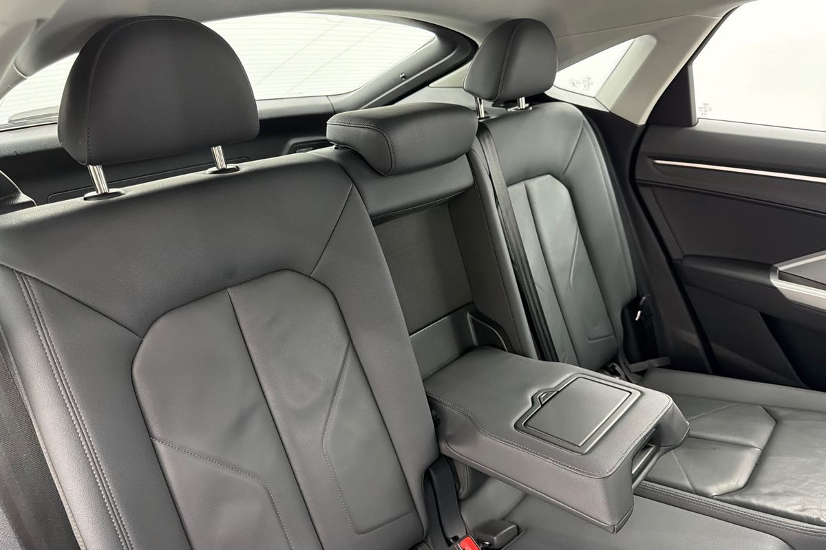 2023 Audi Q3 35 TFSI F3