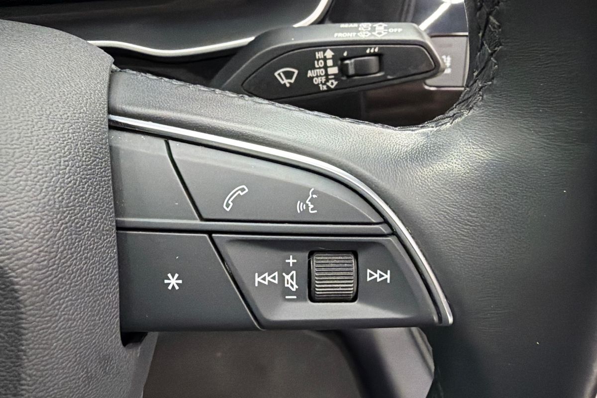 2023 Audi Q3 35 TFSI F3