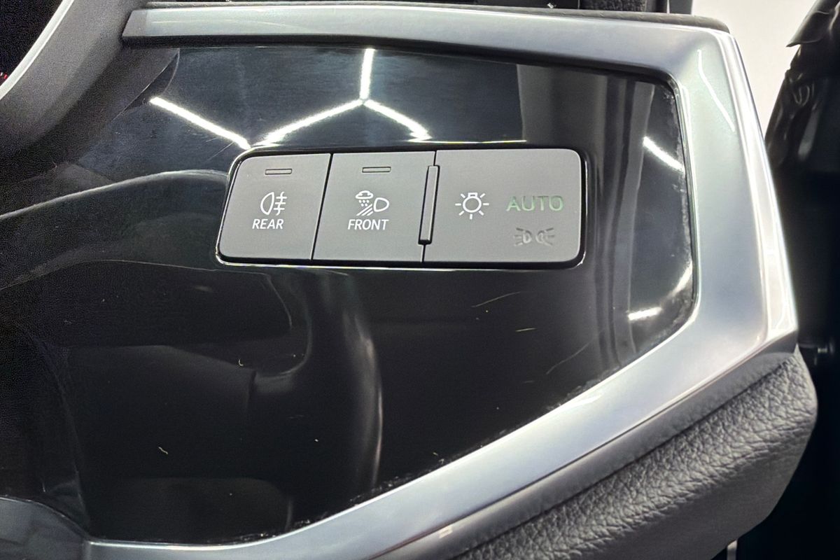 2023 Audi Q3 35 TFSI F3