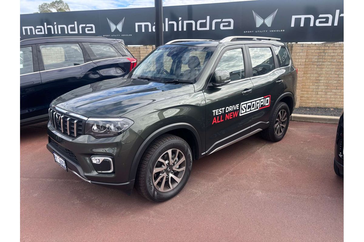 2025 Mahindra Scorpio Z8L+