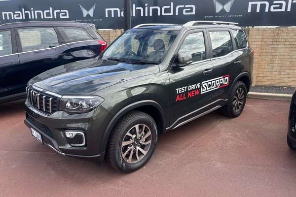 2025 Mahindra Scorpio Z8L+