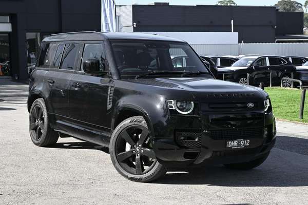2024 Land Rover Defender 110 D300 X-Dynamic HSE L663