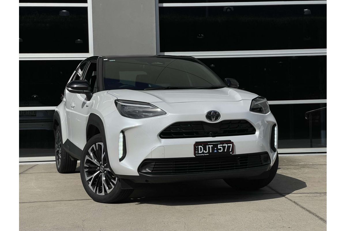2025 Toyota Yaris Cross Urban