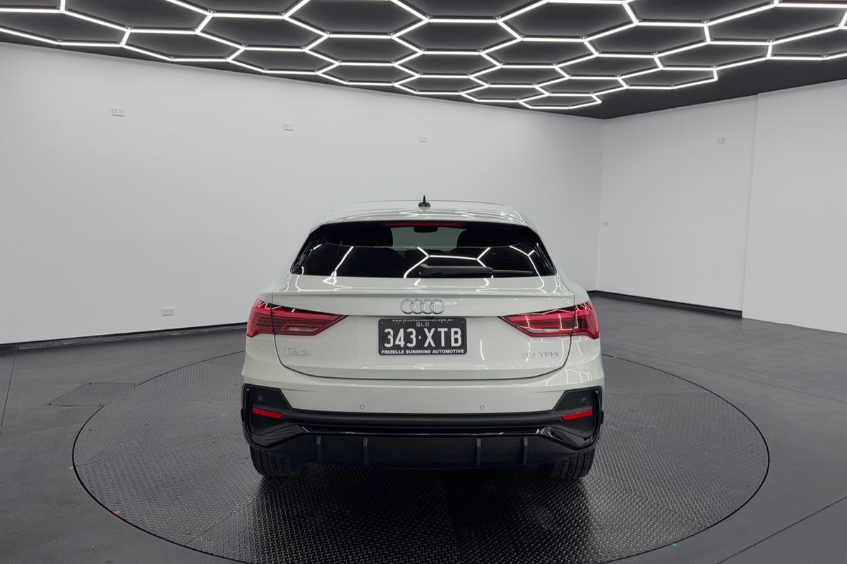 2020 Audi Q3 35 TFSI S line F3