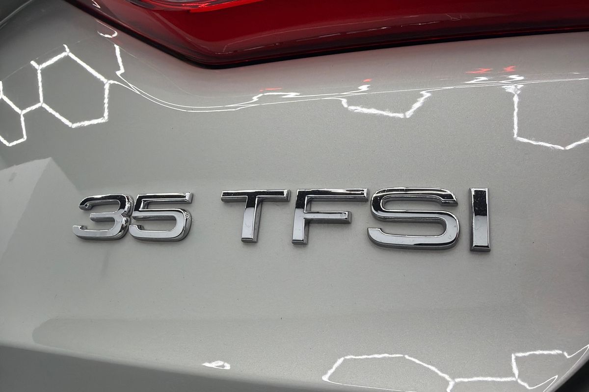 2020 Audi Q3 35 TFSI S line F3