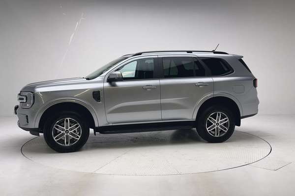 2026 Ford Everest Trend 2.0L thumb-6