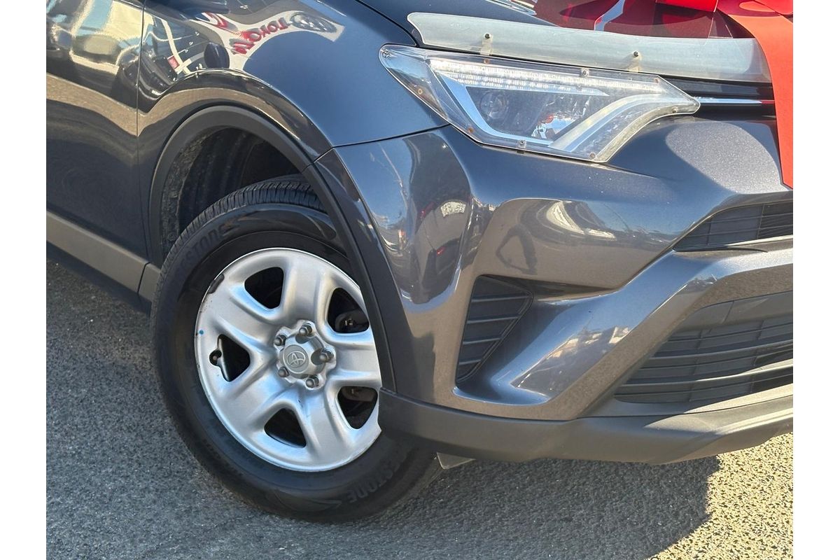 2017 Toyota RAV4 GX ZSA42R