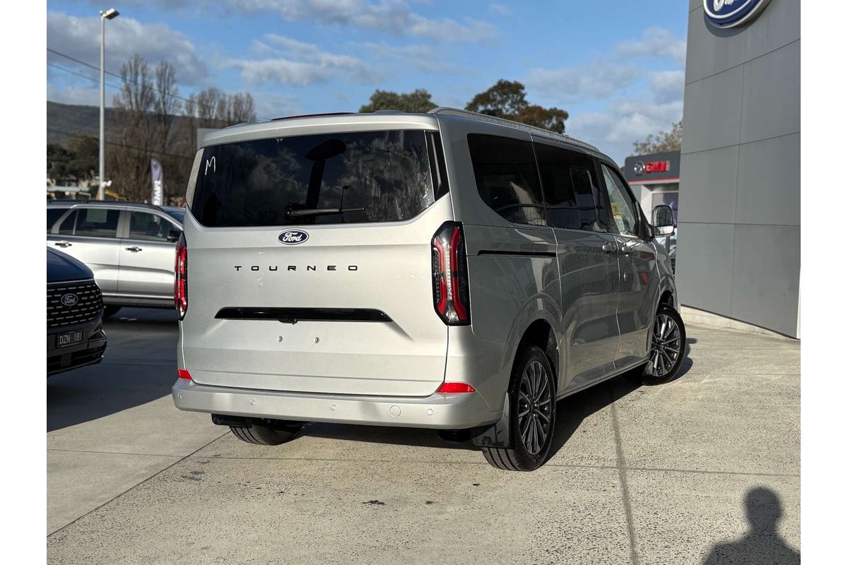 2025 Ford Tourneo Titanium X AV SWB