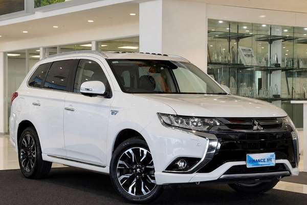 2018 Mitsubishi Outlander PHEV Exceed ZK