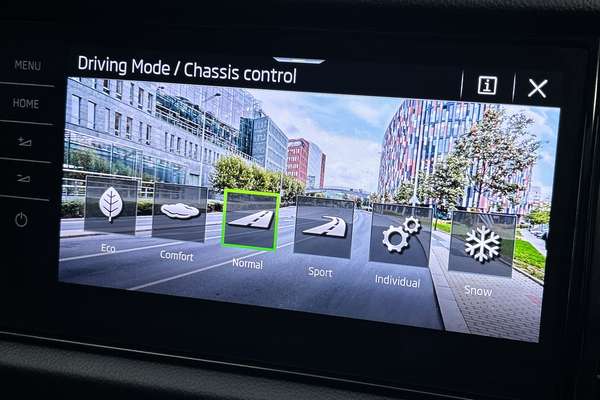 2021 SKODA Kodiaq RS NS thumb-16