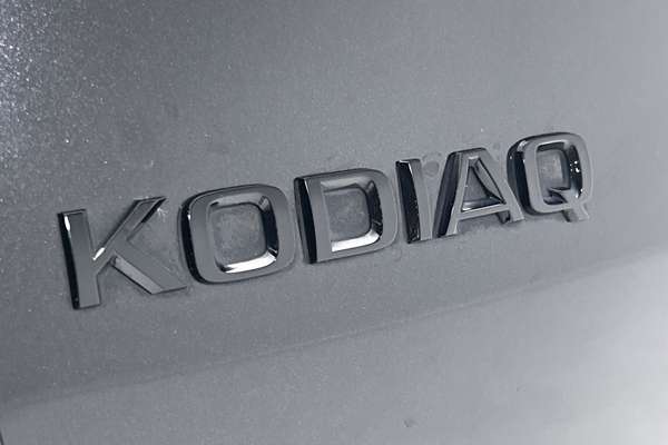 2021 SKODA Kodiaq RS NS thumb-21