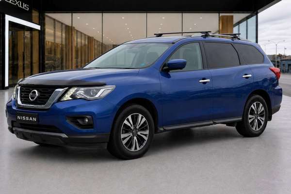 2017 Nissan Pathfinder ST-L R52 Series II