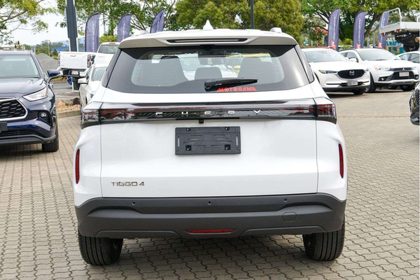 2026 Chery Tiggo 4 Ultimate thumb-6