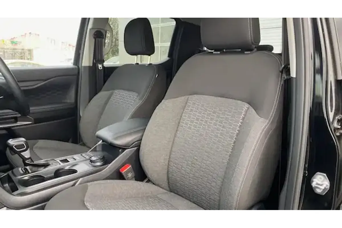 2024 Ford Ranger XLT 4X4 2.0L image 2
