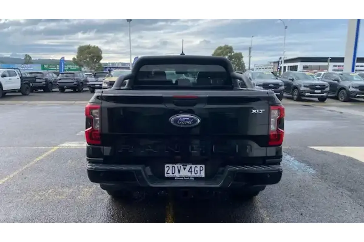 2024 Ford Ranger XLT 4X4 2.0L image 3