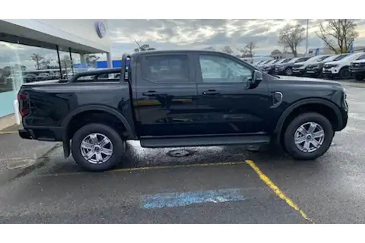 2024 Ford Ranger XLT 4X4 2.0L image 4