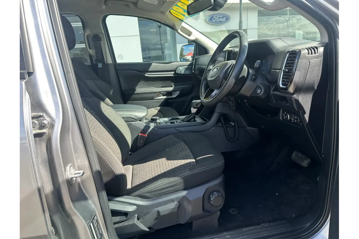2023 Ford Ranger XLT 4X4 2.0L image 4