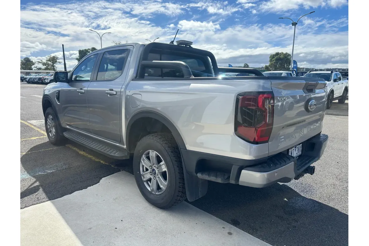 2023 Ford Ranger XLT 4X4 2.0L image 7